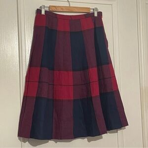 Vintage tartan pleated red and blue skirt by Victoire